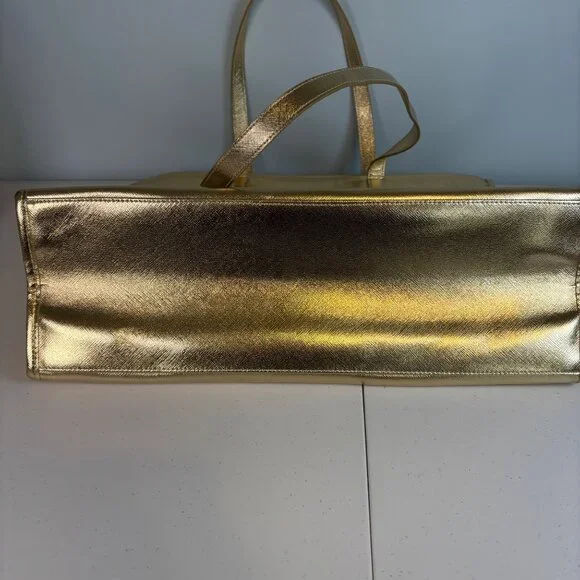 Bath & Body Works Disney Princess Gold Tote Bag Limited Edition 2025 NWOT - Picture 4 of 9